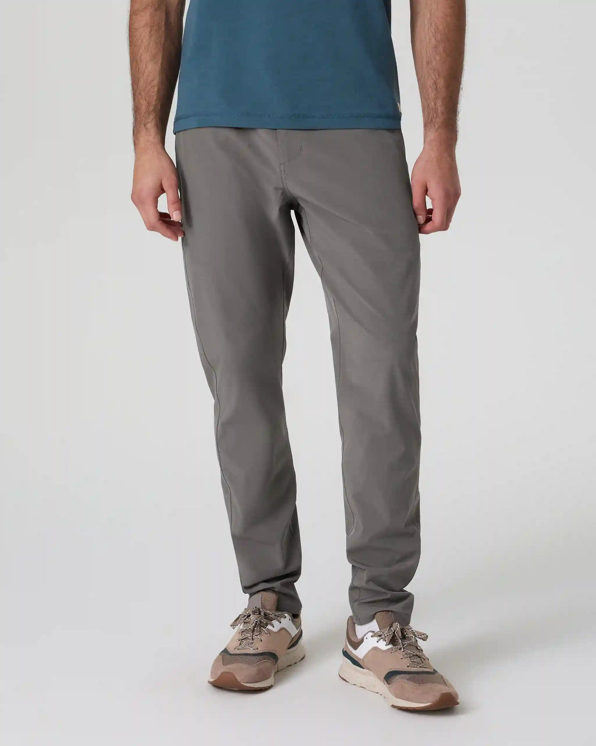 Aim Pant | Warm Grey